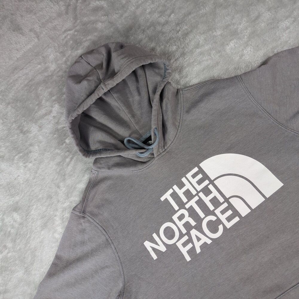 The North Face Men's Grey Half Dome Logo Pullover Hoodie Sweatshirt Size M